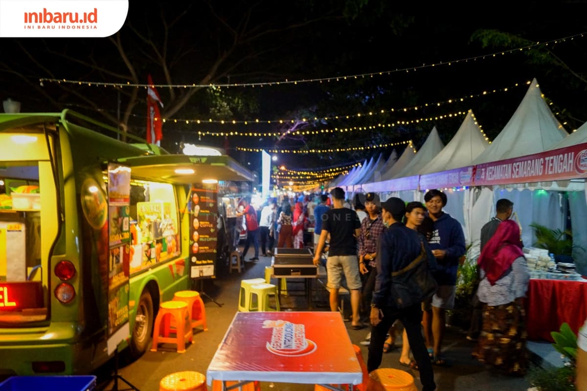 Semarang Introducing Market. (Inibaru.id/ Audrian F)
