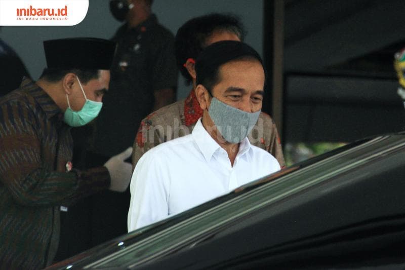 Presiden Jokowi mengungkap beberapa isu terkait UU Omnibus Law. (Inibaru.id/Triawanda Tirta Aditya)
