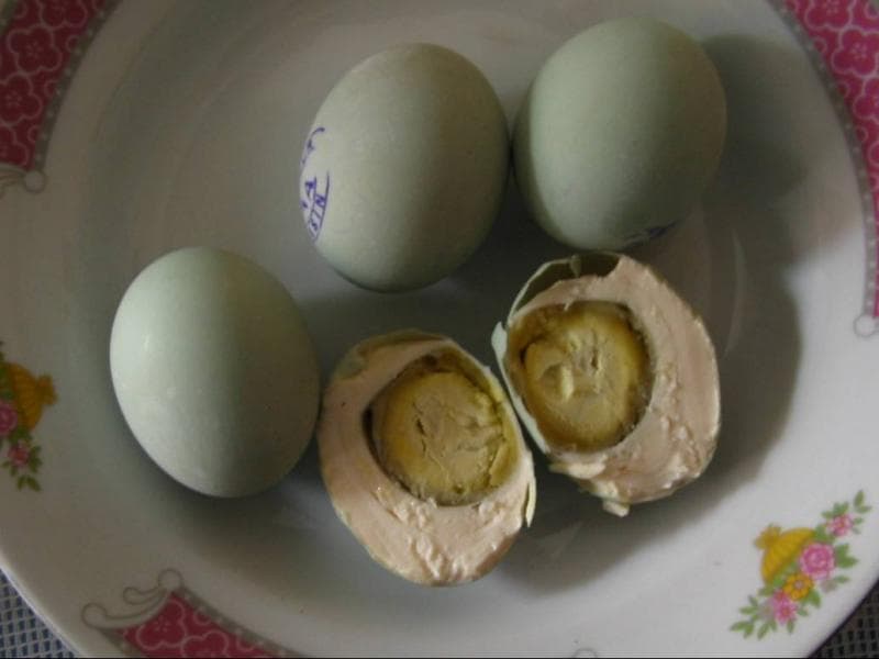 Telur asin. (Wikipedia/kembangraps)