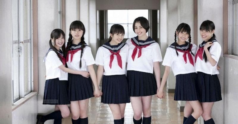 Rok mini yang dipakai siswi Jepang ternyata punya cerita panjang. (Hipwee/ 163.com)