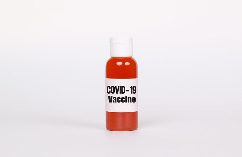 Indonesia sudah mengamankan 155 juta dosis vaksin Covid-19 bagi masyarakat. (Flickr/Marco Verch)