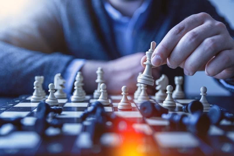 Permainan catur membuat kita stres yang bisa mengakibatkan penurunan berat badan. (Pixabay/Jan Vasek)