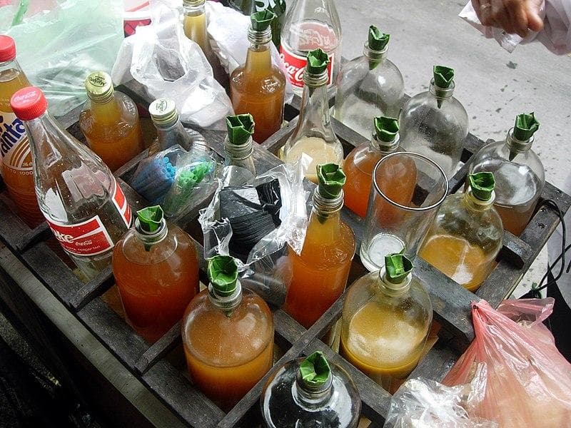 Sebagai minuman tradisional Indonesia yang berkhasiat tinggi, jamu punya sejarah panjang. (WikimediaCommons)<br>