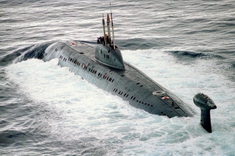 Kapal Selam Soviet B-59. (Matamatapolitik)