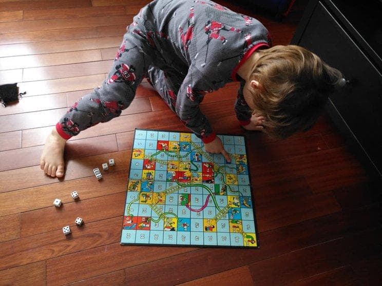 Ular Tangga, Permainan Papan Zaman Bahela yang Cuma Bisa Menang dengan Keberuntungan