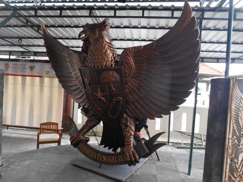 Burung Garuda, lambang negara kita. (Teahub)