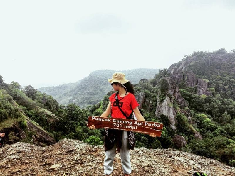 Puncak Gunung Nglanggeran. (Instagram/eliavetty)