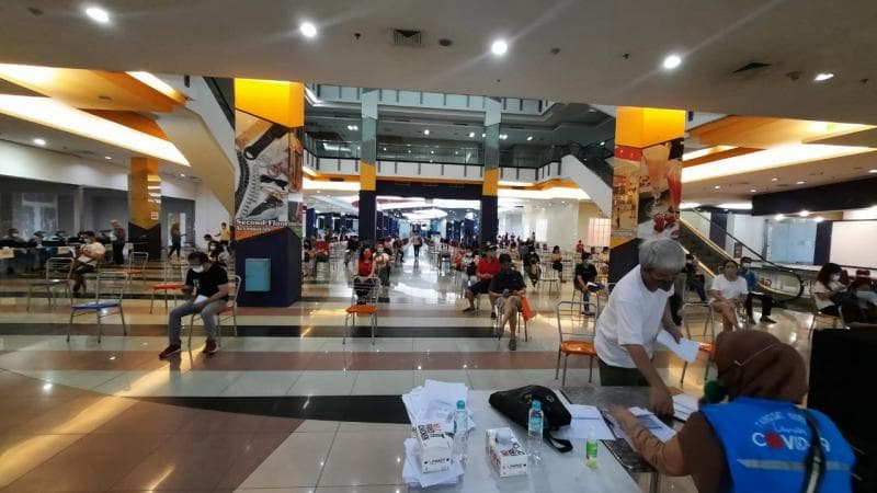 Vaksinasi Dosis Kedua di BSD Junction Dihadiri Ribuan Pedagang dan Pelaku Pariwisata