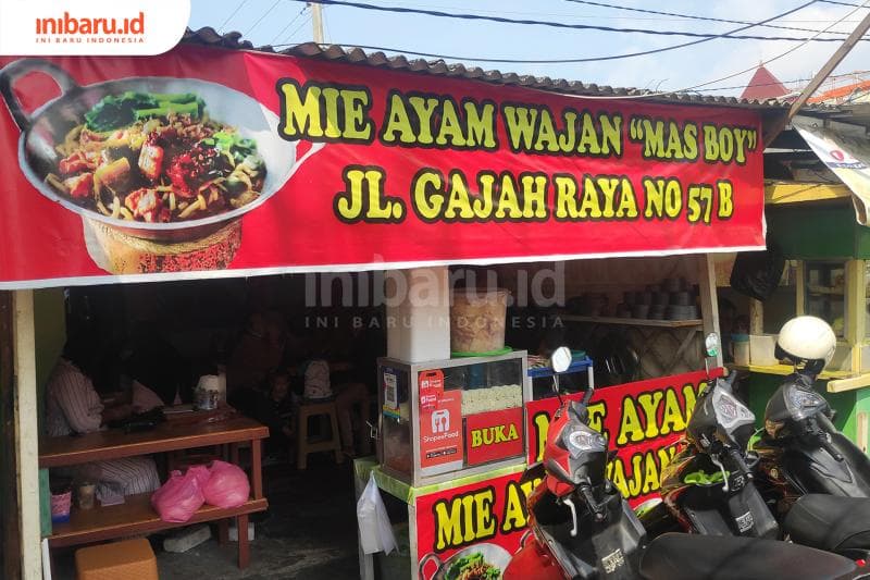 Mie Ayam Wajan pertama yang ada di Semarang terletak di Jalan Gajah Raya. (Inibaru.id/ Bayu N)
