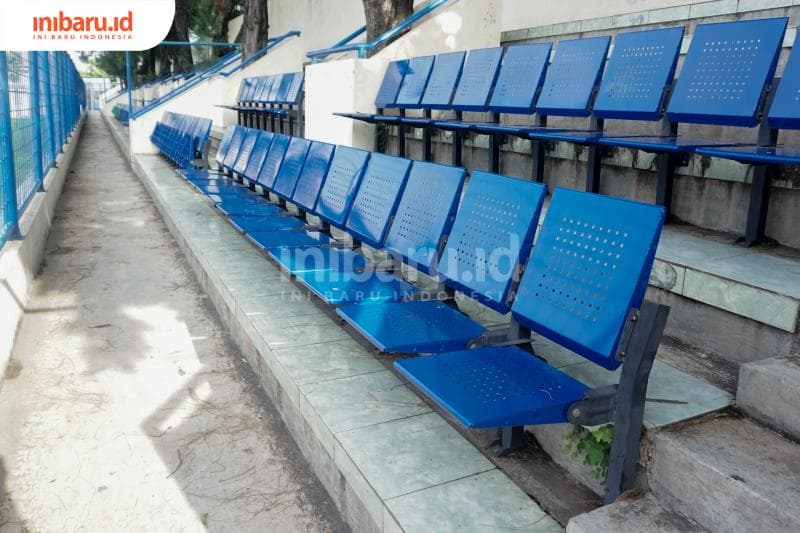 Kursi Stadion Citarum yang sudah diperbarui. (Inibaru.id/ Audrian F)<br>