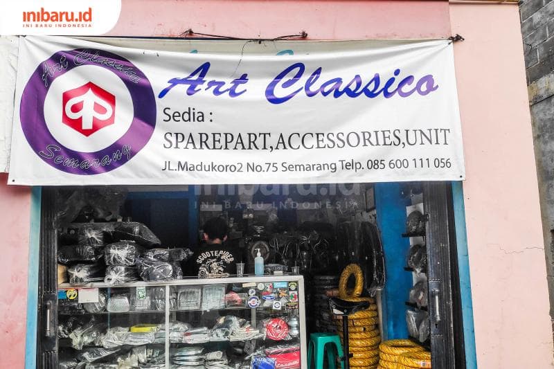 Meski terletak di gang sempit, nama Art Classico nggak asing bagi para pencinta vespa di Kota Semarang. (Inibaru.id/ Bayu N)