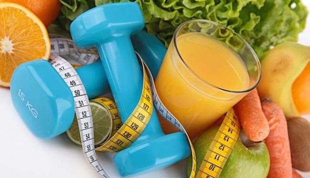 Menjaga konsistensi diet bisa menurunkan berat badan mencapai target. (via Tempo)