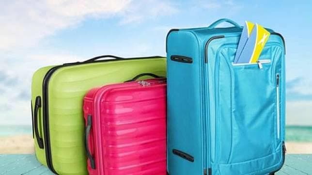 Pilih koper yang tepat biar perjalanan lancar. (Shutterstock)