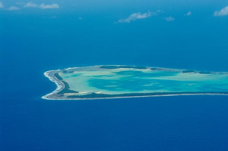 Tuvalu adalah negara kepulauan kecil di Pasifik dengan titik tertinggi hanya 4,5 meter di atas permukaan laut. (Flickr/

Tomoaki INABA)