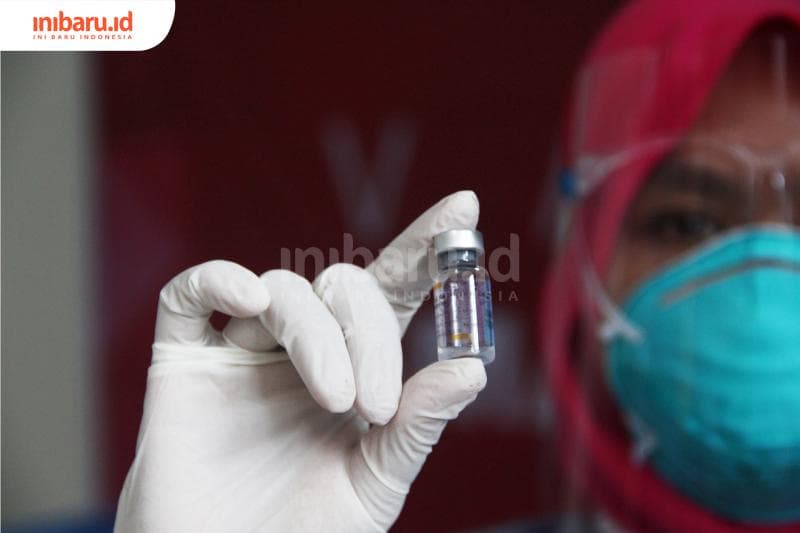 Ilustrasi: Vaksin Covid-19. (Inibaru.id/ Triawanda Tirta Aditya)