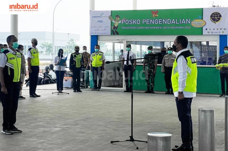 Ilustrasi: Suasana Posko Nataru di Bandara Ahmad Yani Semarang. (Inibaru.id/ Triawanda Tirta Aditya)