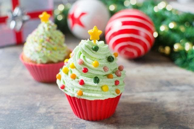 Kue Natal pakai whipped cream atau buttercream? (Shutterstock via Kumparan)