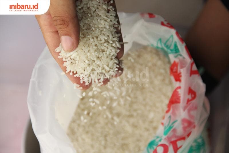 Orang Indonesia terbiasa makan nasi setiap hari. (Inibaru.id/Triawanda Tirta Aditya)