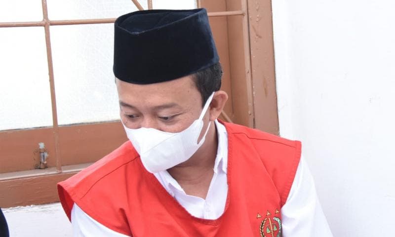 Herry Wiryawan, pemerkosa 13 santriwati di Bandung dihukum penjara seumur hidup. (Dok. Kejati Jawa Barat)