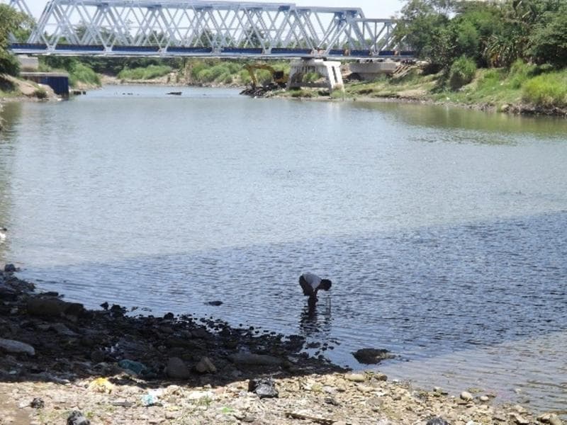 Misteri Sungai Pemali Brebes yang kabarnya sering meminta korban. (Medcom/Metrotvnews.com/Kuntoro Tayubi)