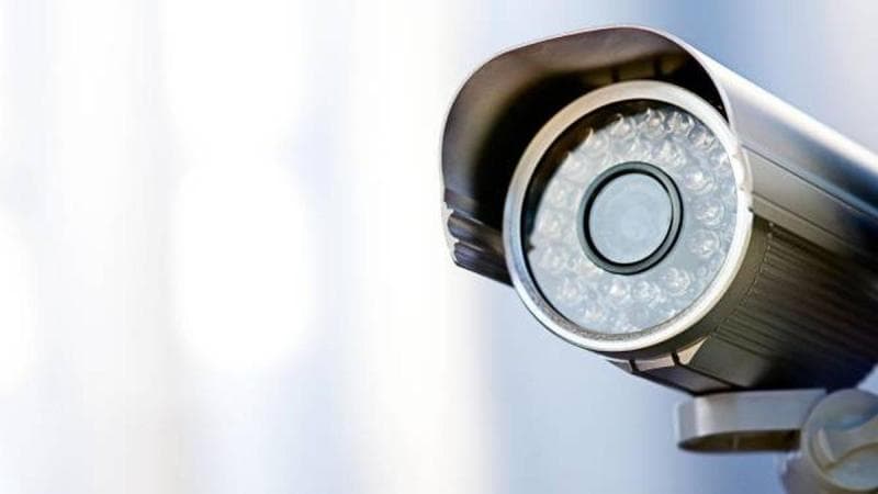 CCTV juga menjadi salah satu barang impor. (The Next Web)