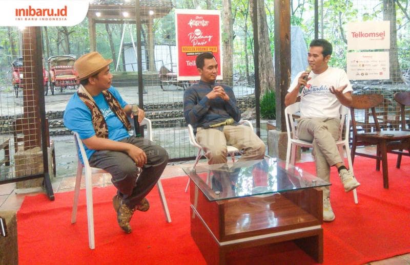 Kopi Turki dan Diskusi Hangat tentang Teknologi Terkini di Santrendelik