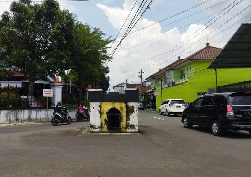 Misteri Makam Ragasemangsang di Tengah Jalan Purwokerto, Nggak Ada yang Berani Bongkar!