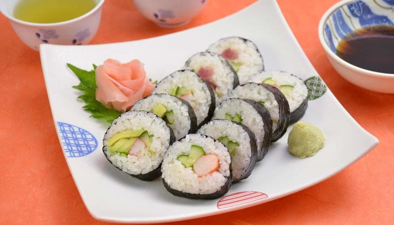 Sushi, makanan khas Jepang yang populer di berbagai negara termasuk Indonesia. (Zojirushi)