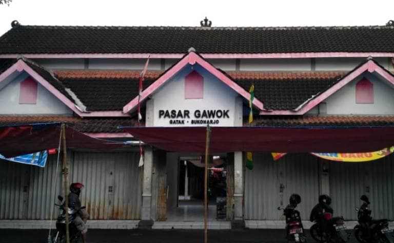 Saat pasaran Pon, jumlah pengunjung di Pasar Gawok meningkat. (Solopos)