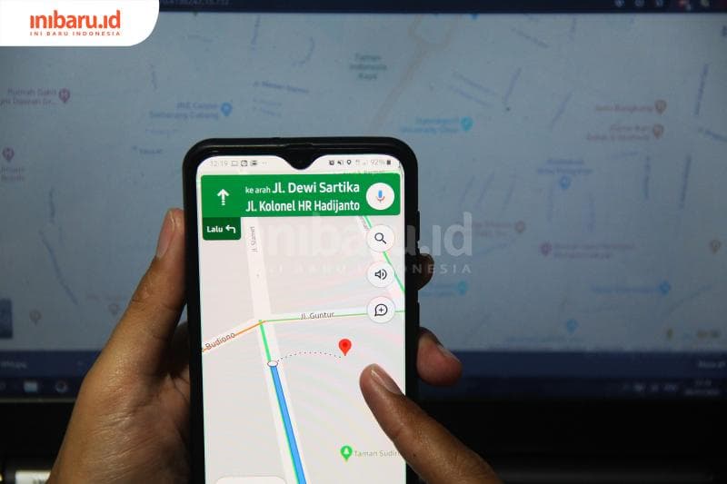Tips mencari ATM dan SPBU selama mudik dengan Google Maps. (Inibaru.id/Triawanda Tirta Aditya)
