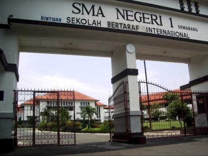 SMAN 1 Semarang sempat berubah fungsi jadi rumah sakit. (Indozone)