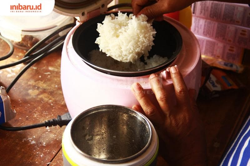 Warga Desa Penimbun di Kebumen percaya mitos dilarang berjualan nasi. (Inibaru.id/Triawanda Tirta Aditya)