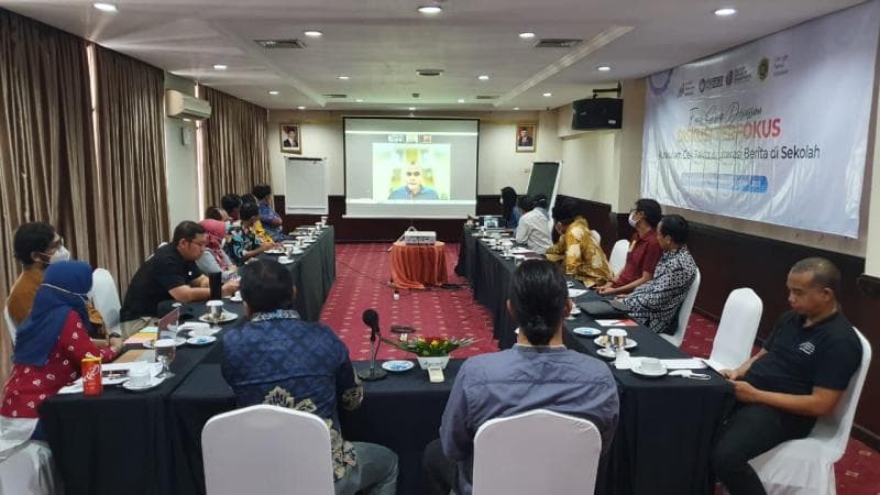 Para peserta FGD 'Kurikulum Cek Fakta &amp; Literasi Berita di Sekolah' yang digelar AMSI di Patra Convention Hotel Semarang, Kamis, 2 Juni 2022. (AMSI)