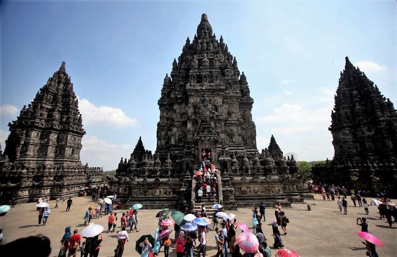 Candi Prambanan dibangun pada abad ke-9. (The Jakarta Post/Boy T Harjanto)