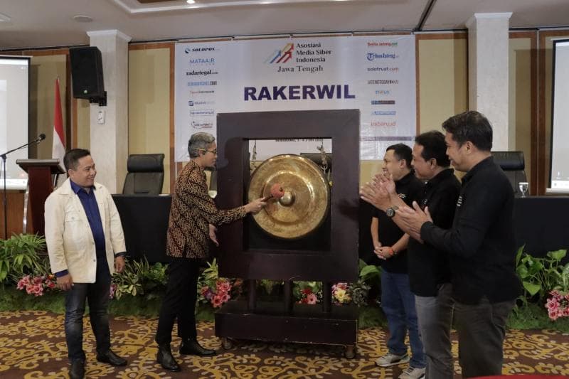 Rakerwil AMSI Jateng, Sekda: Media adalah Penyeimbang Informasi