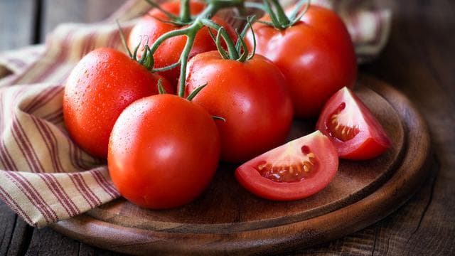 Saus tomat dibuat nggak hanya dari tomat, tapi dicampur bahan lainnya. (iStockphoto via Liputan6)&nbsp;