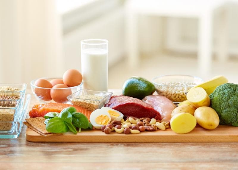 Ada anggapan yang kemudian menjadi mitos tentang makanan sehat yang ada di sekitar kita. (Shutterstock)