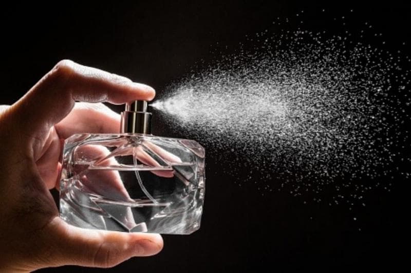 Parfum dengan Wangi Unik, Dari Perpustakaan hingga Aroma Kematian
