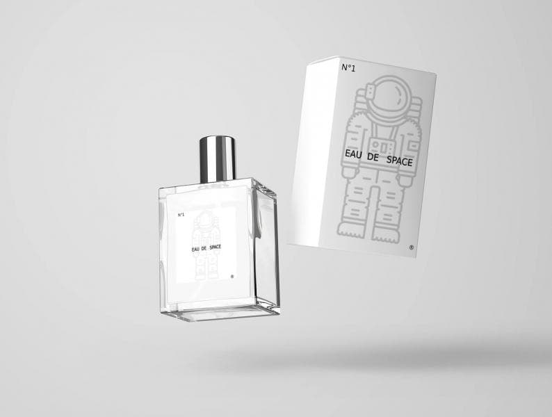&nbsp;Eau de Space merupakan parfum keluaran NASA yang diklaim sangat mirip dengan aroma antariksa (China Daily)