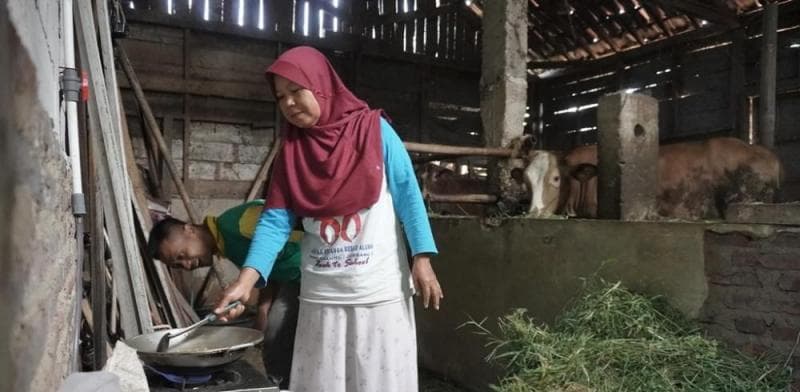 Kotoran sapi dijadikan biogas untuk bahan bakar kompor. (AyoSemarang/Dok Desa Wonokerso)
