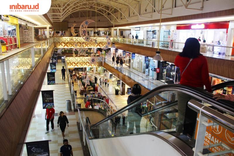 'Melawan' Pasar Daring, Pusat Perbelanjaan Kembali Tebar Umpan