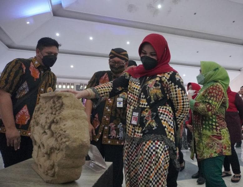 Bupati Klaten Sri Mulyani mengharapkan acara "Museum Dolan Klaten" dapat menambah khasanah masyarakat Klaten. (MI/Djoko Sardjono)