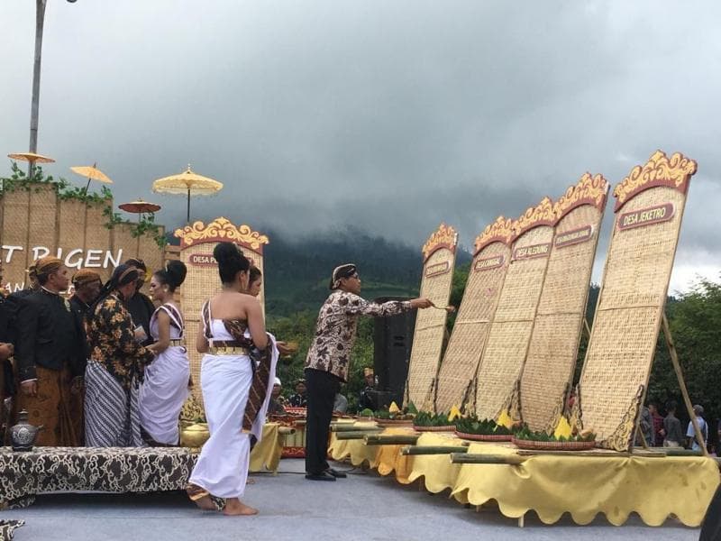 Jelang Panen Tembakau, Petani Temanggung Gelar Ruwat Rigen