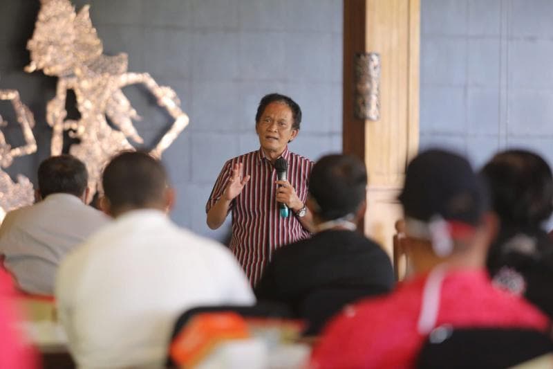 Ketua DPRD Jateng Bambang Kusriyanto mengatakan, tanpa kemampuan dan keterampilan yang memadai, anak muda akan rentan tertinggal dan kalah bersaing. (DPRD Jateng)&nbsp;