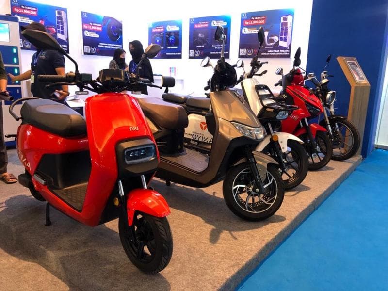 Percepat Konversi BBM ke Listrik, Pemerintah Mudahkan Produksi Motor Listrik
