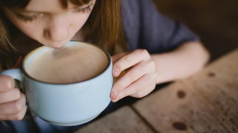 Batasan konsumsi kafein didasarkan pada ukuran tubuh. Batas tersebut meningkat seiring bertambahnya usia. (Istockphoto)