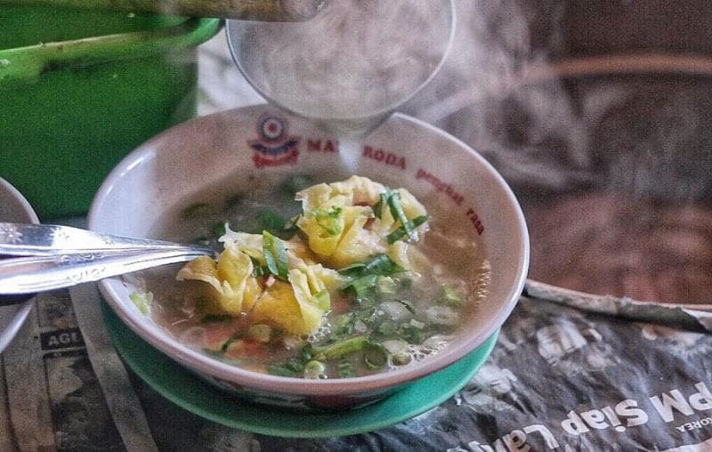 Sup kembang waru khas Pasar Beringharjo. (Instagram/Jogjakakilima)