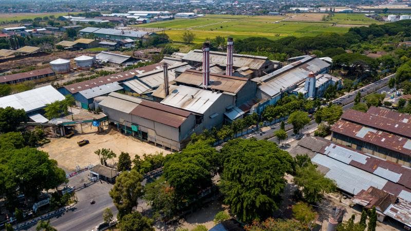 Pabrik gula Rejo Agung Baru di Madiun, salah satu peninggalan kejayaan raja gula Oei Tiong Ham.&nbsp;