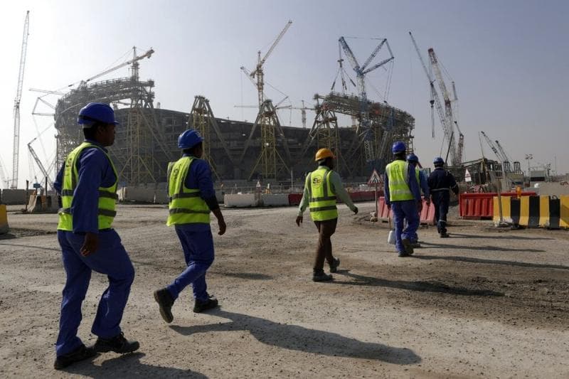 Isu perbudakan para pekerja pembangunan infrastruktur Piala Dunia Qatar 2022. (AP Photo/Hassan Ammar)
