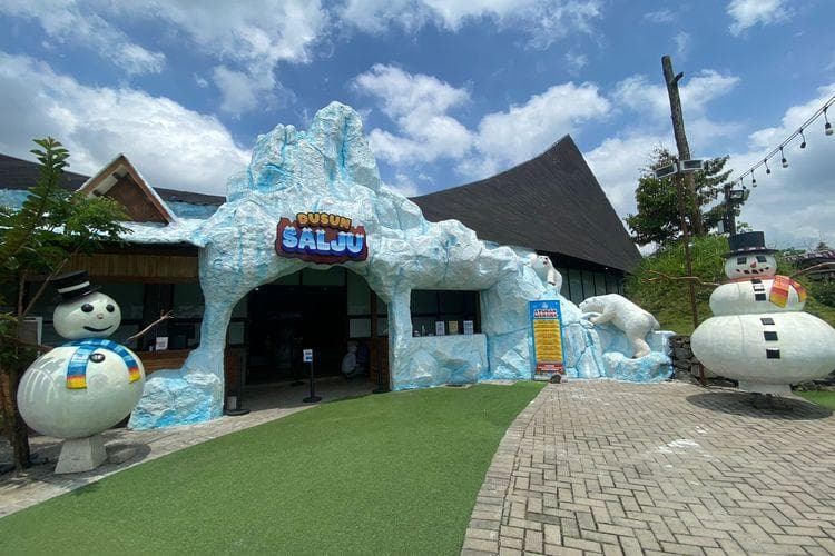 Nikmati Sensasi Serunya Musim Dingin di Dusun Salju